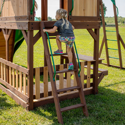 Skyfort II with Wave Slide